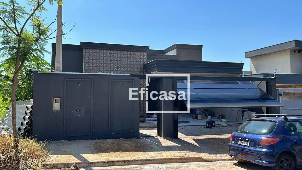 Foto 1 de Casa com 3 quartos à venda, 200m2 em Bady Bassitt - SP