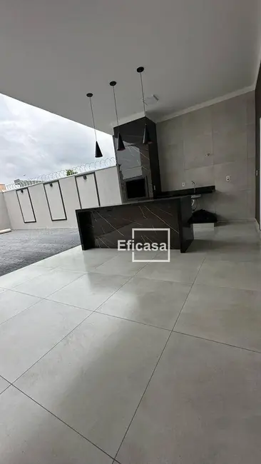 Foto 8 de Casa com 3 quartos à venda, 243m2 em Bady Bassitt - SP