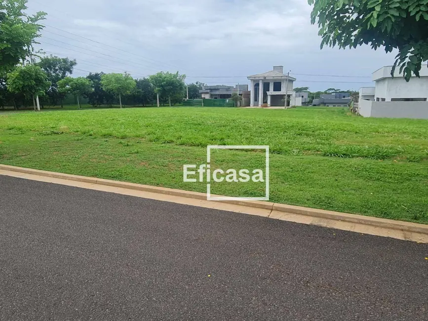 Foto 3 de Terreno / Lote à venda, 309m2 em Mirassol - SP