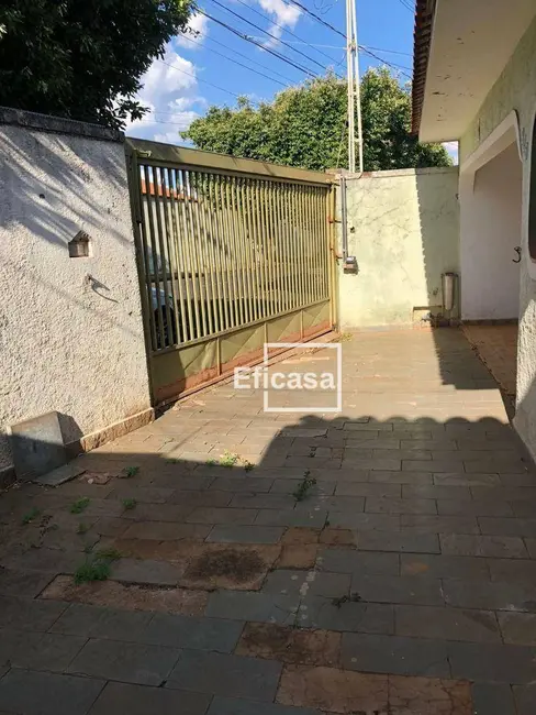 Casa com 3 quartos à venda, 384m2 em Jardim dos Seixas, Sao Jose Do Rio Preto - SP - imagem 9 Foto 9 de Casa com 3 quartos à venda, 384m2 em Jardim dos Seixas, Sao Jose Do Rio Preto - SP