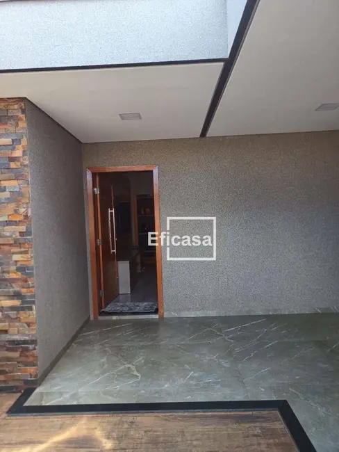 Foto 3 de Casa com 3 quartos à venda, 242m2 em Parque Industrial, Sao Jose Do Rio Preto - SP