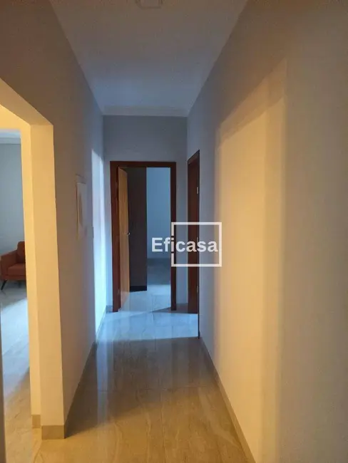 Foto 9 de Casa com 3 quartos à venda, 242m2 em Parque Industrial, Sao Jose Do Rio Preto - SP