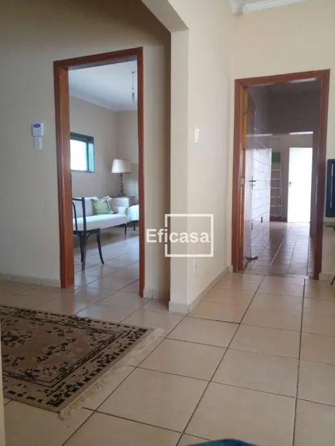 Casa com 3 quartos à venda, 453m2 em Jardim Urano, Sao Jose Do Rio Preto - SP - imagem 9 Foto 9 de Casa com 3 quartos à venda, 453m2 em Jardim Urano, Sao Jose Do Rio Preto - SP