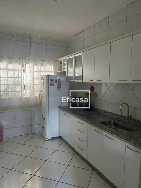 Casa com 3 quartos à venda, 180m2 em Jardim Yolanda, Sao Jose Do Rio Preto - SP - imagem 9 Foto 9 de Casa com 3 quartos à venda, 180m2 em Jardim Yolanda, Sao Jose Do Rio Preto - SP