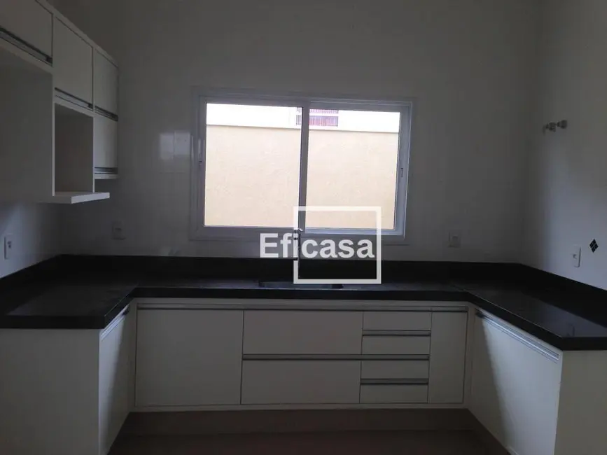 Casa de Condomínio com 3 quartos à venda e para alugar, 450m2 em Parque Residencial Damha V, Sao Jose Do Rio Preto - SP - imagem 6 Foto 6 de Casa de Condomínio com 3 quartos à venda e para alugar, 450m2 em Parque Residencial Damha V, Sao Jose Do Rio Preto - SP