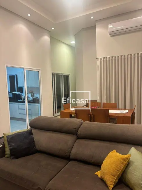 Casa de Condomínio com 3 quartos à venda, 253m2 em Residencial Alta Vista, Sao Jose Do Rio Preto - SP - imagem 3 Foto 3 de Casa de Condomínio com 3 quartos à venda, 253m2 em Residencial Alta Vista, Sao Jose Do Rio Preto - SP