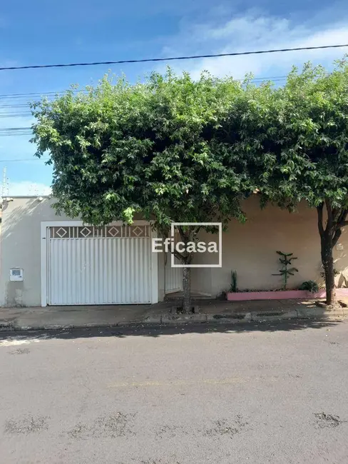 Foto 1 de Casa com 3 quartos à venda, 200m2 em Parque Residencial Maria Zorita, Sao Jose Do Rio Preto - SP