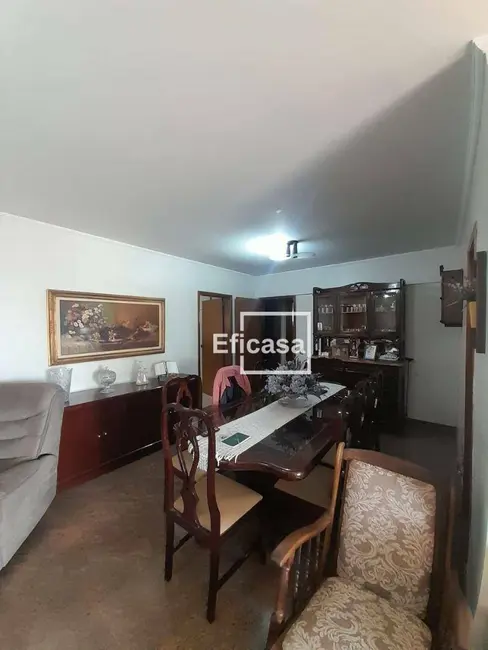 Apartamento com 3 quartos à venda, 220m2 em Centro, Sao Jose Do Rio Preto - SP - imagem 6 Foto 6 de Apartamento com 3 quartos à venda, 220m2 em Centro, Sao Jose Do Rio Preto - SP