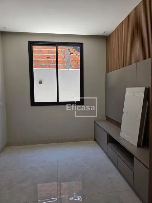 Foto 2 de Casa com 3 quartos à venda, 360m2 em Sao Jose Do Rio Preto - SP