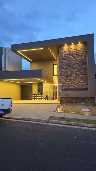 Foto 1 de Casa com 3 quartos à venda, 360m2 em Sao Jose Do Rio Preto - SP
