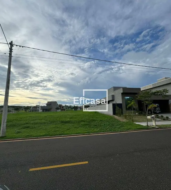 Foto 2 de Terreno / Lote à venda, 312m2 em Mirassol - SP