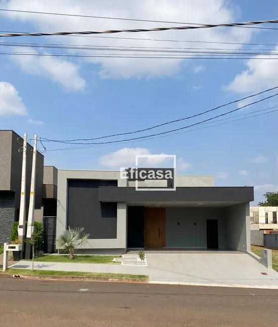 Casa com 3 quartos à venda, 360m2 em Bady Bassitt - SP - imagem 1 Foto 1 de Casa com 3 quartos à venda, 360m2 em Bady Bassitt - SP