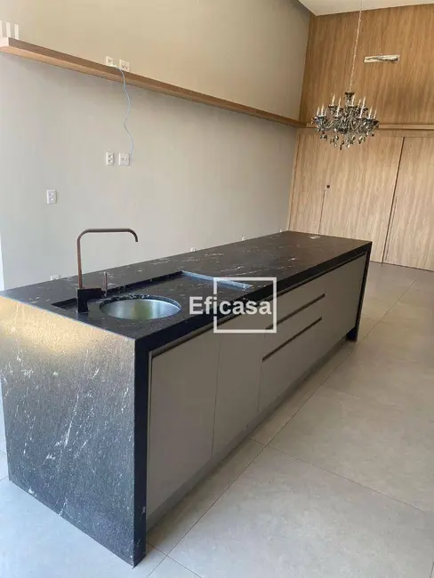 Casa com 3 quartos à venda, 360m2 em Bady Bassitt - SP - imagem 5 Foto 5 de Casa com 3 quartos à venda, 360m2 em Bady Bassitt - SP