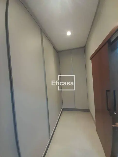 Sobrado com 3 quartos à venda, 400m2 em Residencial Gaivota II, Sao Jose Do Rio Preto - SP - imagem 8 Foto 8 de Sobrado com 3 quartos à venda, 400m2 em Residencial Gaivota II, Sao Jose Do Rio Preto - SP