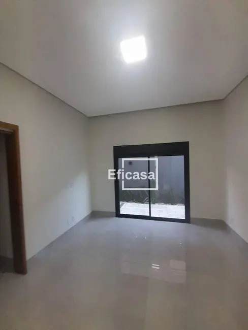 Sobrado com 3 quartos à venda, 400m2 em Residencial Gaivota II, Sao Jose Do Rio Preto - SP - imagem 5 Foto 5 de Sobrado com 3 quartos à venda, 400m2 em Residencial Gaivota II, Sao Jose Do Rio Preto - SP