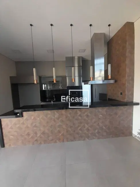 Sobrado com 3 quartos à venda, 400m2 em Residencial Gaivota II, Sao Jose Do Rio Preto - SP - imagem 5 Foto 5 de Sobrado com 3 quartos à venda, 400m2 em Residencial Gaivota II, Sao Jose Do Rio Preto - SP