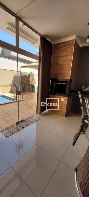 Casa de Condomínio com 3 quartos à venda, 253m2 em Residencial Alta Vista, Sao Jose Do Rio Preto - SP - imagem 3 Foto 3 de Casa de Condomínio com 3 quartos à venda, 253m2 em Residencial Alta Vista, Sao Jose Do Rio Preto - SP