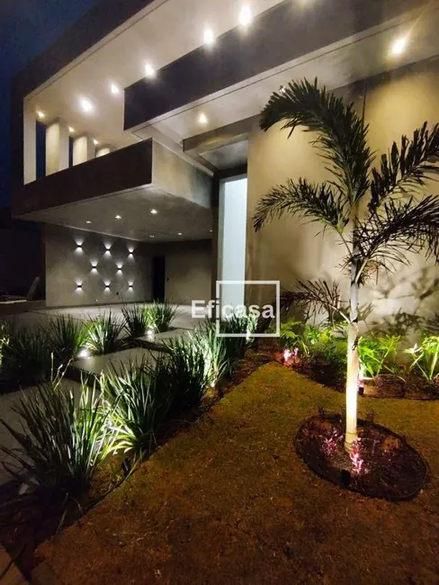 Casa de Condomínio com 3 quartos à venda, 360m2 em Quinta do Lago Residence, Sao Jose Do Rio Preto - SP - imagem 3 Foto 3 de Casa de Condomínio com 3 quartos à venda, 360m2 em Quinta do Lago Residence, Sao Jose Do Rio Preto - SP