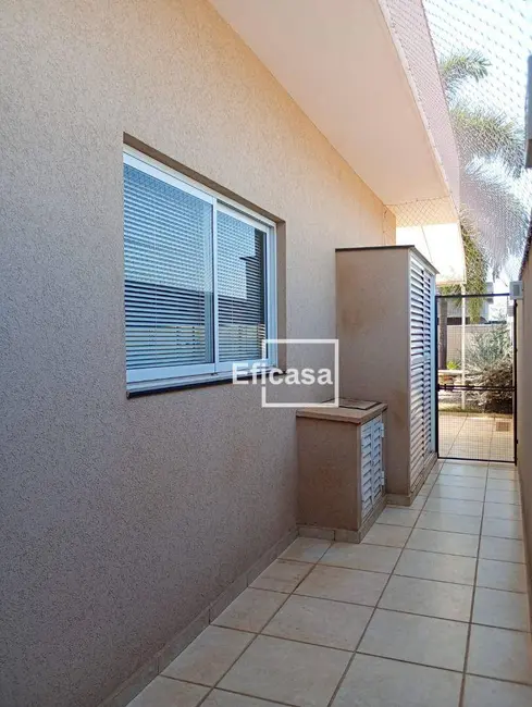 Casa de Condomínio com 3 quartos à venda, 360m2 em Bady Bassitt - SP - imagem 3 Foto 3 de Casa de Condomínio com 3 quartos à venda, 360m2 em Bady Bassitt - SP