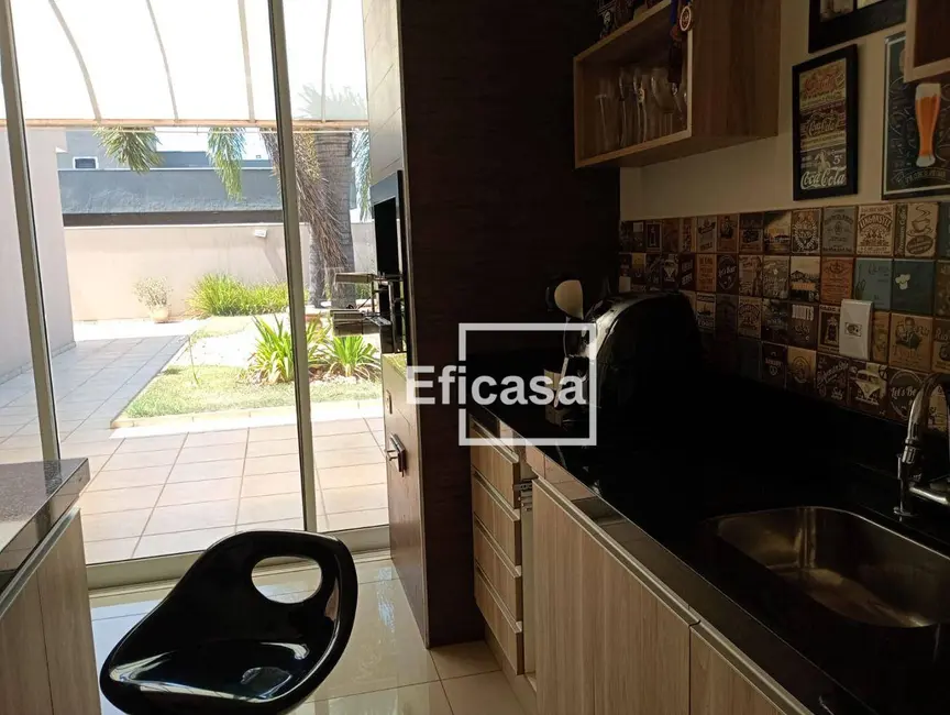 Casa de Condomínio com 3 quartos à venda, 360m2 em Bady Bassitt - SP - imagem 8 Foto 8 de Casa de Condomínio com 3 quartos à venda, 360m2 em Bady Bassitt - SP