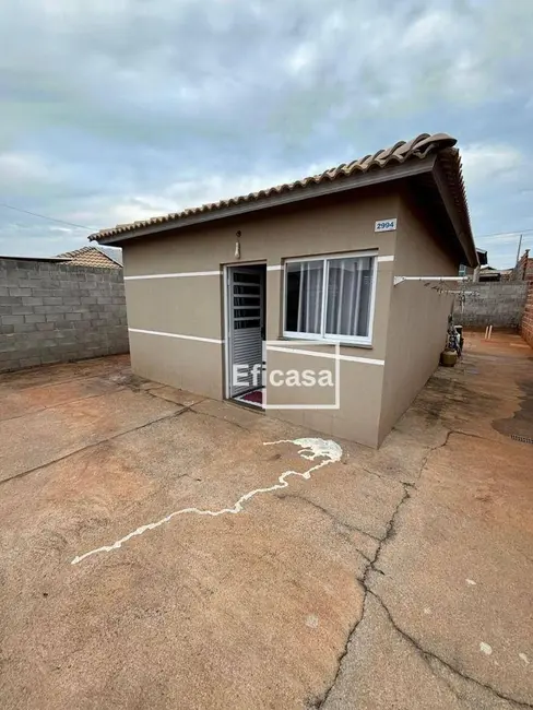 Foto 9 de Casa com 2 quartos à venda, 200m2 em Bady Bassitt - SP
