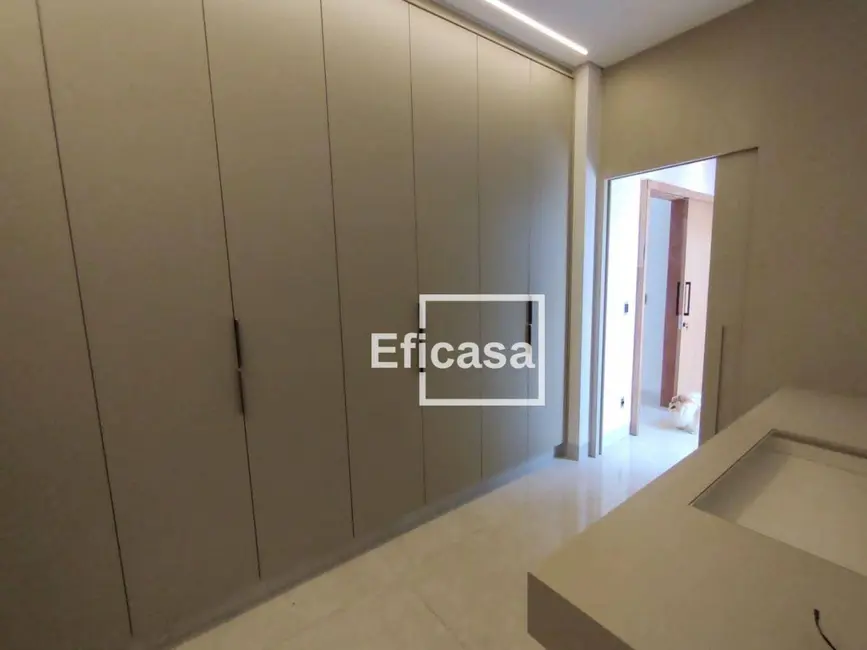 Casa de Condomínio com 3 quartos à venda, 360m2 em Condomínio Vilage La Montagne, Sao Jose Do Rio Preto - SP - imagem 4 Foto 4 de Casa de Condomínio com 3 quartos à venda, 360m2 em Condomínio Vilage La Montagne, Sao Jose Do Rio Preto - SP