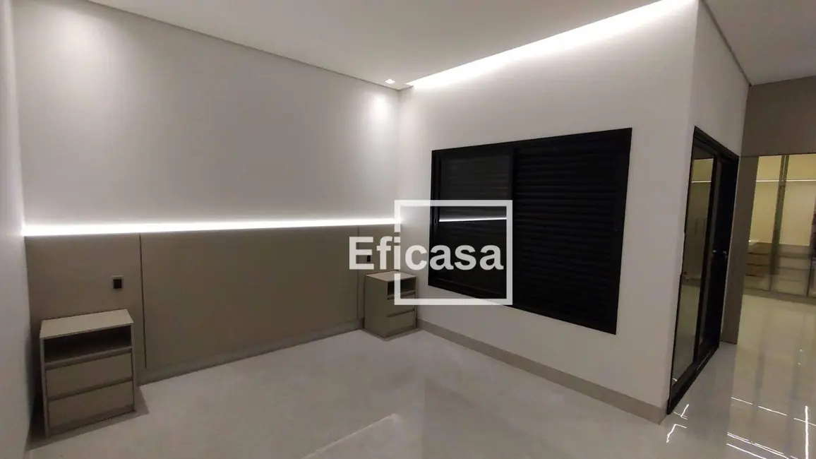 Casa de Condomínio com 3 quartos à venda, 360m2 em Condomínio Vilage La Montagne, Sao Jose Do Rio Preto - SP - imagem 7 Foto 7 de Casa de Condomínio com 3 quartos à venda, 360m2 em Condomínio Vilage La Montagne, Sao Jose Do Rio Preto - SP