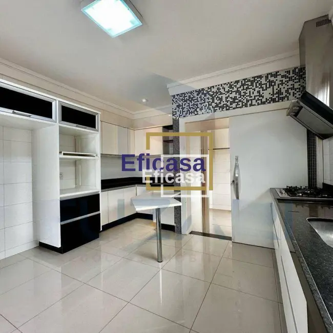 Casa de Condomínio com 3 quartos à venda, 438m2 em Parque Residencial Damha, Sao Jose Do Rio Preto - SP - imagem 8 Foto 8 de Casa de Condomínio com 3 quartos à venda, 438m2 em Parque Residencial Damha, Sao Jose Do Rio Preto - SP