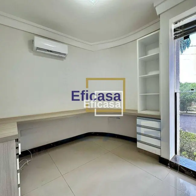 Casa de Condomínio com 3 quartos à venda, 438m2 em Parque Residencial Damha, Sao Jose Do Rio Preto - SP - imagem 5 Foto 5 de Casa de Condomínio com 3 quartos à venda, 438m2 em Parque Residencial Damha, Sao Jose Do Rio Preto - SP