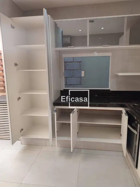 Foto 4 de Casa de Condomínio com 2 quartos à venda, 130m2 em Sao Jose Do Rio Preto - SP