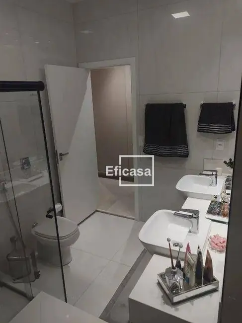 Casa de Condomínio com 3 quartos à venda, 275m2 em Village Damha Rio Preto III, Sao Jose Do Rio Preto - SP - imagem 6 Foto 6 de Casa de Condomínio com 3 quartos à venda, 275m2 em Village Damha Rio Preto III, Sao Jose Do Rio Preto - SP