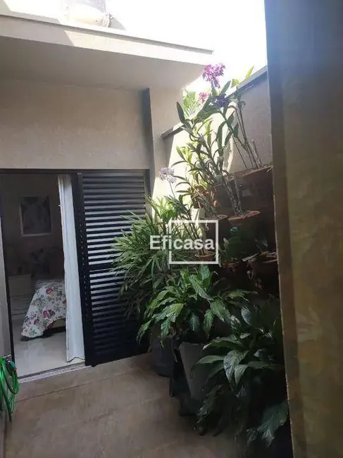 Casa de Condomínio com 3 quartos à venda, 275m2 em Village Damha Rio Preto III, Sao Jose Do Rio Preto - SP - imagem 3 Foto 3 de Casa de Condomínio com 3 quartos à venda, 275m2 em Village Damha Rio Preto III, Sao Jose Do Rio Preto - SP