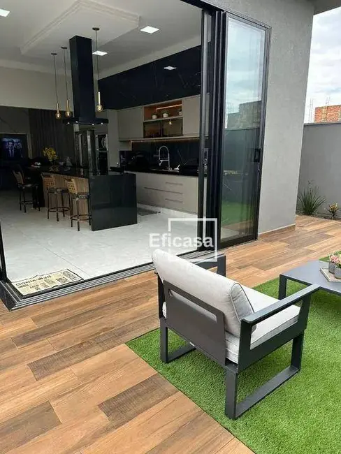 Foto 5 de Casa de Condomínio com 3 quartos à venda, 300m2 em Mirassol - SP