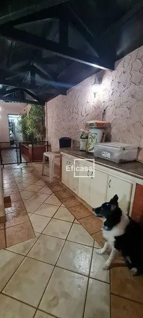 Casa com 3 quartos à venda, 242m2 em Roseiral, Sao Jose Do Rio Preto - SP - imagem 6 Foto 6 de Casa com 3 quartos à venda, 242m2 em Roseiral, Sao Jose Do Rio Preto - SP