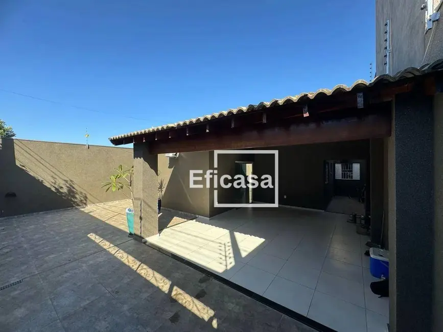 Foto 9 de Casa com 3 quartos à venda, 242m2 em Sao Jose Do Rio Preto - SP