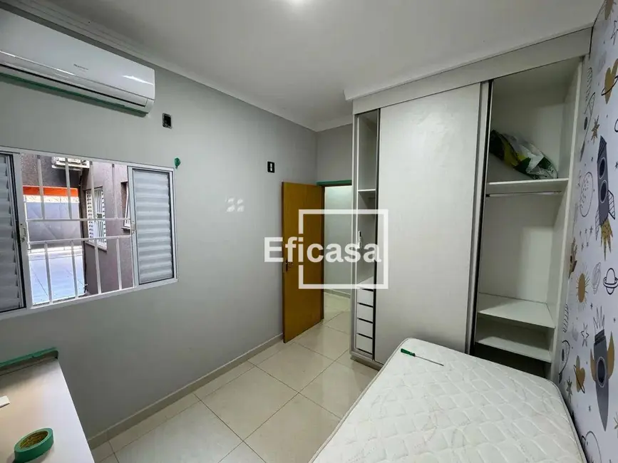 Foto 3 de Casa com 3 quartos à venda, 242m2 em Sao Jose Do Rio Preto - SP