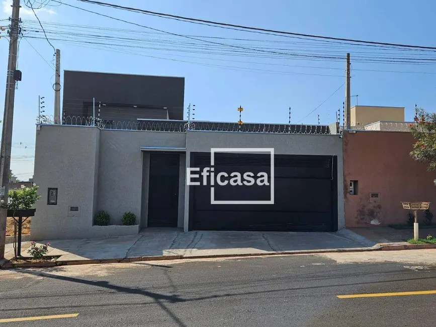 Foto 1 de Casa com 2 quartos à venda, 200m2 em Conjunto Habitacional São José do Rio Preto, Sao Jose Do Rio Preto - SP