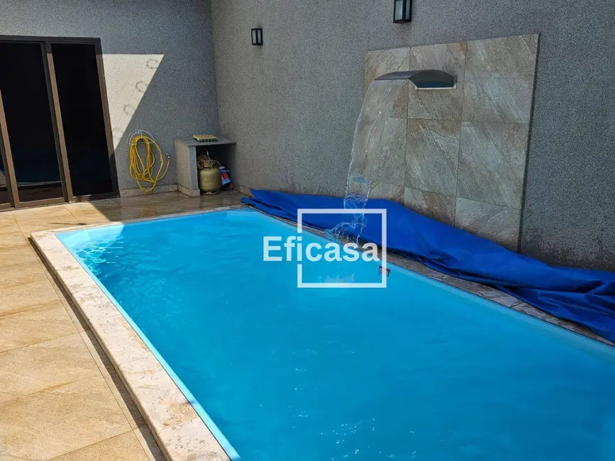 Foto 2 de Casa com 2 quartos à venda, 200m2 em Conjunto Habitacional São José do Rio Preto, Sao Jose Do Rio Preto - SP