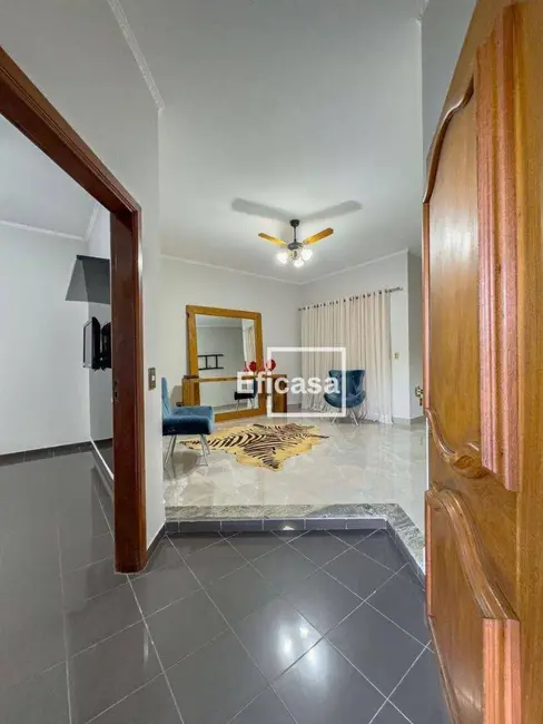 Foto 6 de Casa com 3 quartos à venda, 300m2 em Jardim Vitória Régia, Sao Jose Do Rio Preto - SP