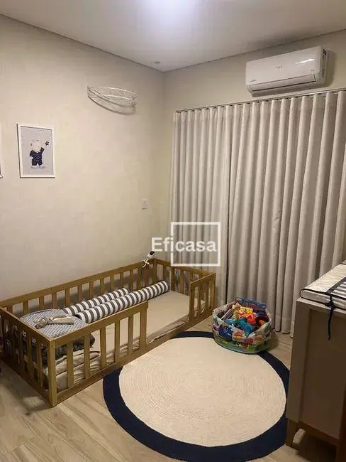 Casa de Condomínio com 3 quartos à venda, 253m2 em Fazenda Retiro (Zona Rural), Sao Jose Do Rio Preto - SP - imagem 5 Foto 5 de Casa de Condomínio com 3 quartos à venda, 253m2 em Fazenda Retiro (Zona Rural), Sao Jose Do Rio Preto - SP