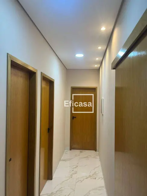 Foto 6 de Casa com 3 quartos à venda, 220m2 em Centro, Bady Bassitt - SP