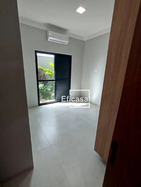 Casa de Condomínio com 3 quartos à venda, 278m2 em Residencial Figueira II, Sao Jose Do Rio Preto - SP - imagem 9 Foto 9 de Casa de Condomínio com 3 quartos à venda, 278m2 em Residencial Figueira II, Sao Jose Do Rio Preto - SP