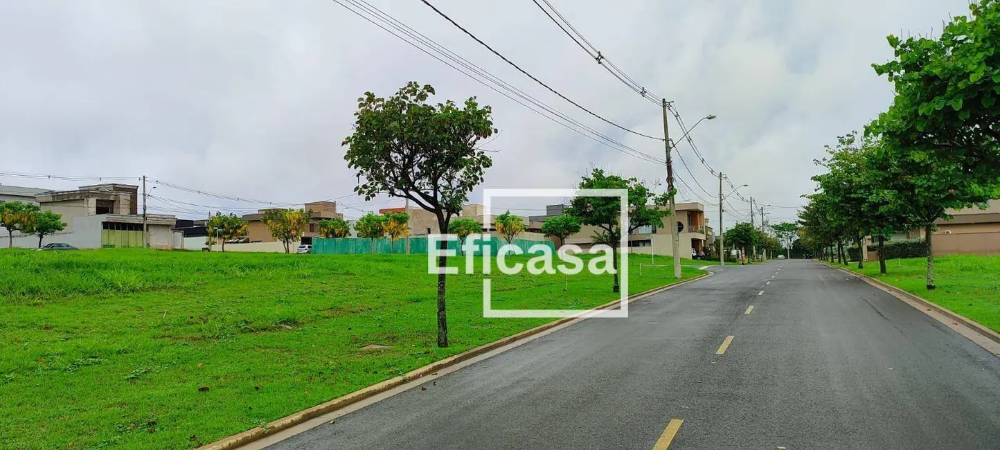 Foto 1 de Terreno / Lote à venda, 320m2 em Mirassol - SP