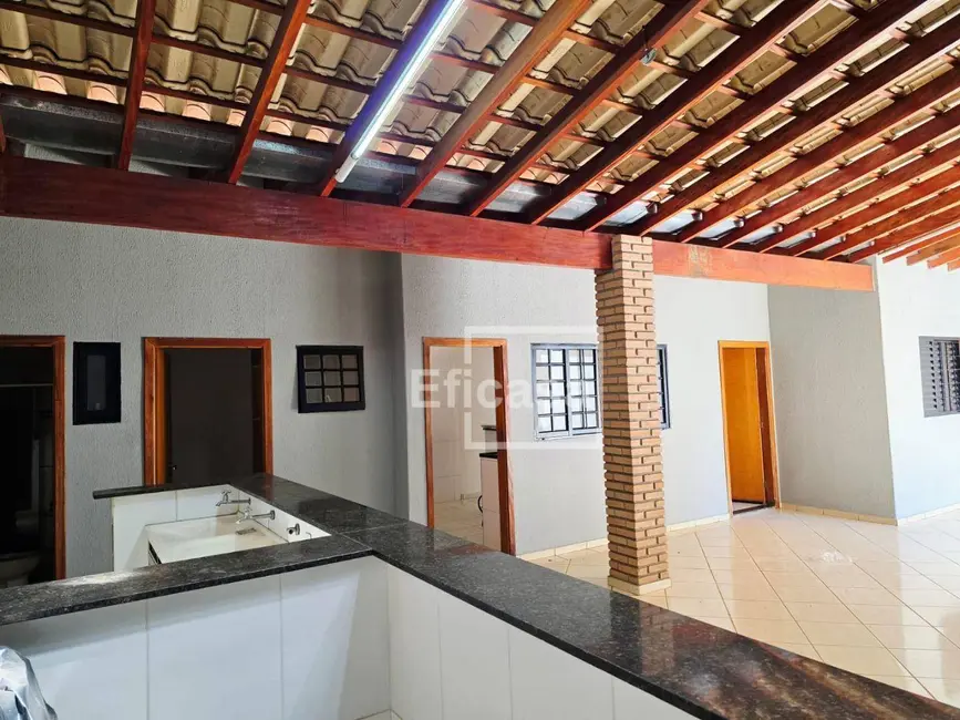 Casa com 3 quartos à venda, 360m2 em Jardim Caparroz, Sao Jose Do Rio Preto - SP - imagem 3 Foto 3 de Casa com 3 quartos à venda, 360m2 em Jardim Caparroz, Sao Jose Do Rio Preto - SP