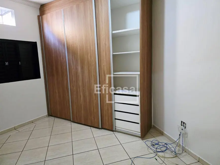 Casa com 3 quartos à venda, 360m2 em Jardim Caparroz, Sao Jose Do Rio Preto - SP - imagem 9 Foto 9 de Casa com 3 quartos à venda, 360m2 em Jardim Caparroz, Sao Jose Do Rio Preto - SP