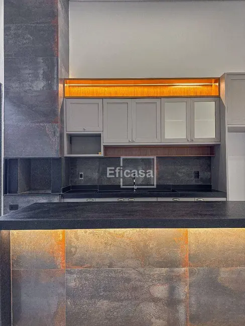 Casa com 3 quartos à venda, 212m2 em Sao Jose Do Rio Preto - SP - imagem 7 Foto 7 de Casa com 3 quartos à venda, 212m2 em Sao Jose Do Rio Preto - SP