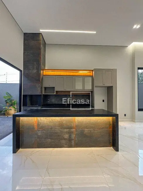 Casa com 3 quartos à venda, 212m2 em Sao Jose Do Rio Preto - SP - imagem 8 Foto 8 de Casa com 3 quartos à venda, 212m2 em Sao Jose Do Rio Preto - SP