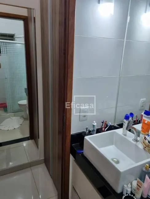 Foto 1 de Casa com 3 quartos à venda, 200m2 em Residencial Vila Flora, Sao Jose Do Rio Preto - SP