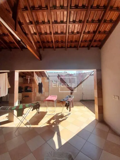 Casa com 3 quartos à venda e para alugar, 341m2 em Sao Jose Do Rio Preto - SP - imagem 9 Foto 9 de Casa com 3 quartos à venda e para alugar, 341m2 em Sao Jose Do Rio Preto - SP