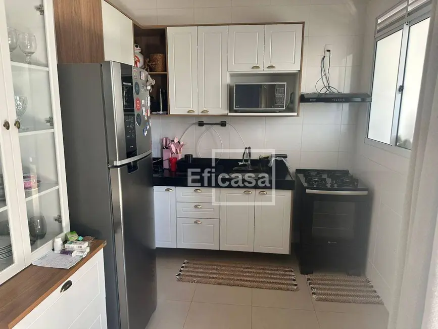 Casa de Condomínio com 3 quartos à venda, 170m2 em Village Imperial Residence, Sao Jose Do Rio Preto - SP - imagem 9 Foto 9 de Casa de Condomínio com 3 quartos à venda, 170m2 em Village Imperial Residence, Sao Jose Do Rio Preto - SP